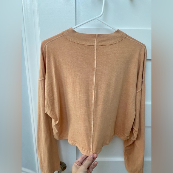Free People oversized Long Sleeve Cropped Tee in Chai Latte color - Picture 3 of 8